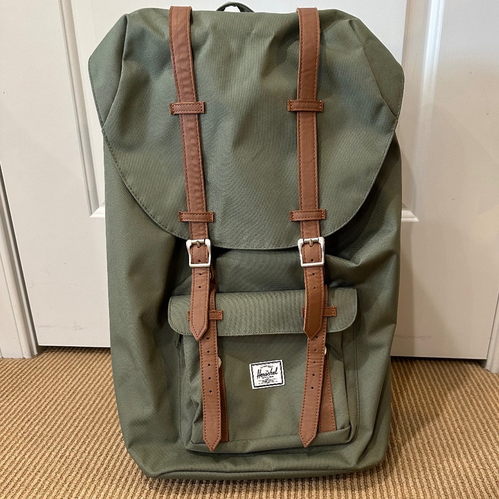 Extra Large Herschel Backpack